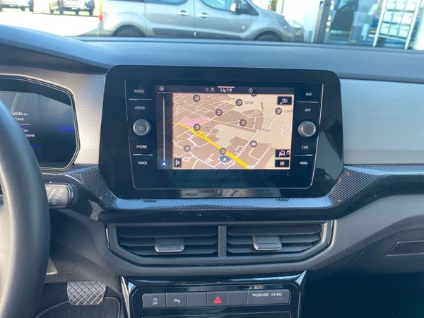 VOLKSWAGEN T-Cross (2025) — foto 4 van 19