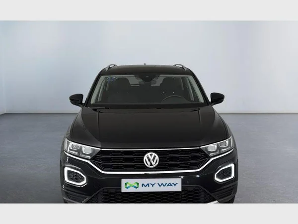 Volkswagen T-Roc (2019) — foto 12 van 32
