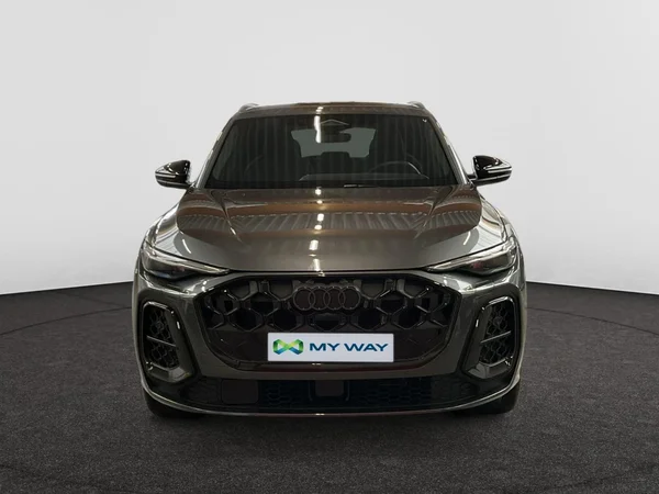 AUDI Q5 Dsl (2025) — foto 23 van 24
