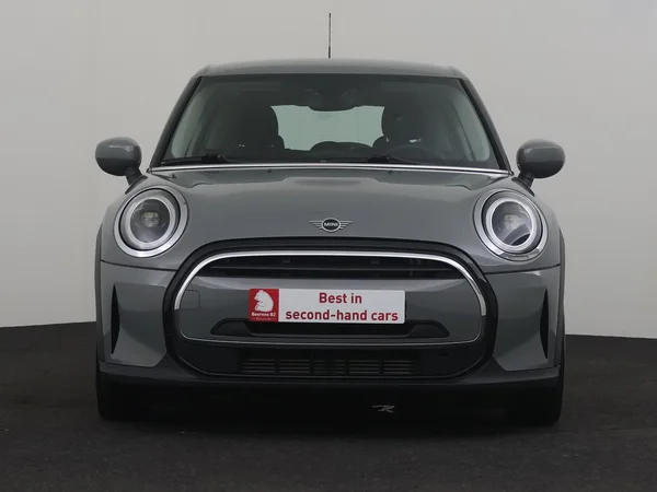 MINI Cooper (2021) — foto 27 van 29