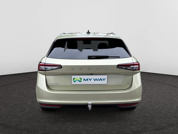 SKODA Superb Combi PHEV (2026) — foto 20 van 24