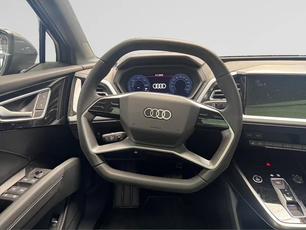 AUDI Q4 Sportback e-tron (2026) — foto 11 van 14