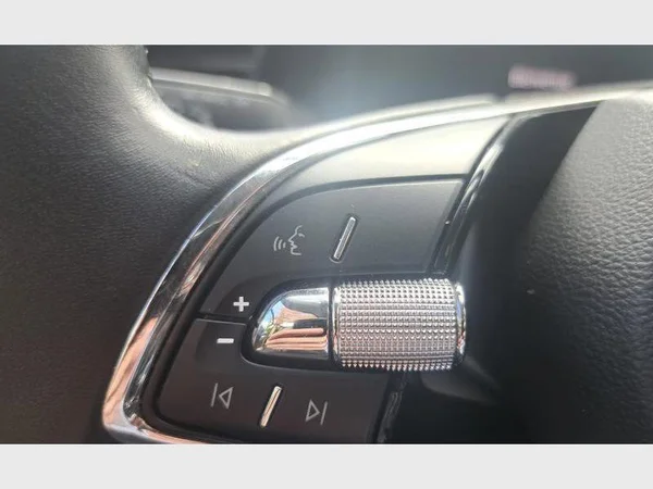 Skoda Kamiq (2021) — foto 13 van 25