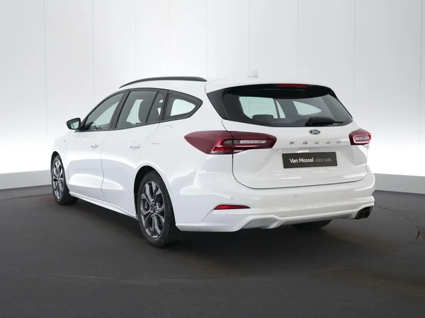 Ford Focus (2024) — foto 3 van 10