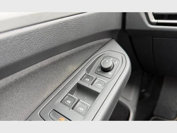 Volkswagen Golf Variant VIII (2022) — foto 4 van 27