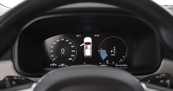Volvo V90 PHEV (2021) — foto 17 van 45