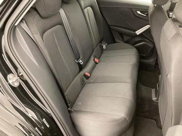 AUDI Q2 (2021) — foto 15 van 36