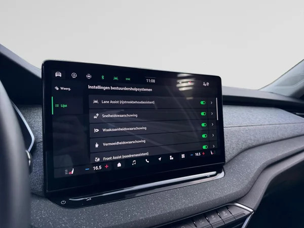SKODA Octavia Combi (2025) — foto 9 van 22