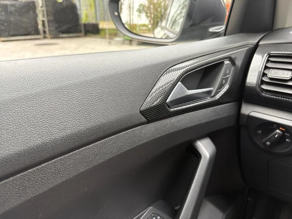VOLKSWAGEN T-Cross (2024) — foto 7 van 24