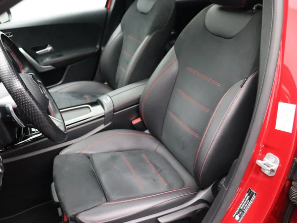 Mercedes-Benz A-Klasse (2023) — foto 16 van 32