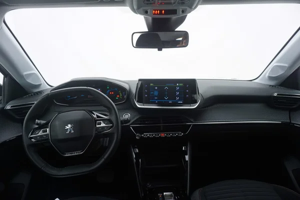 Peugeot E-208 (2022) — foto 2 van 30