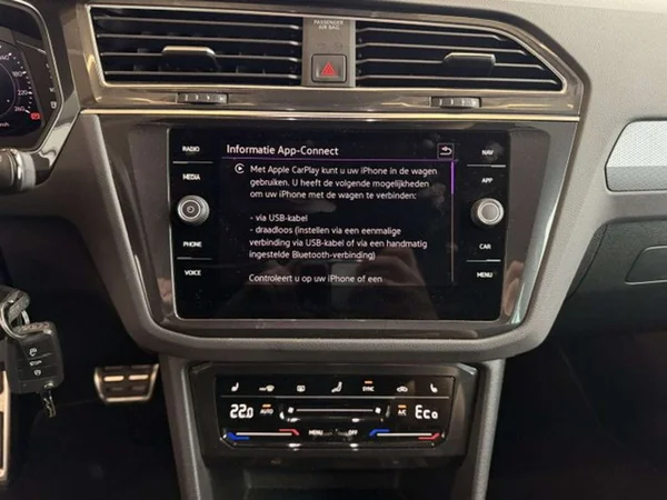 Volkswagen Tiguan (2023) — foto 7 van 23