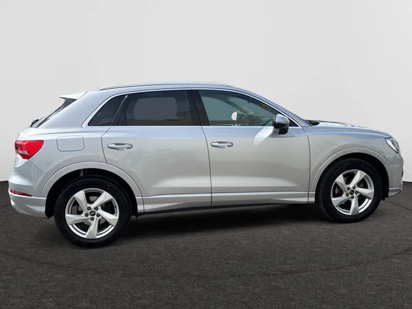 AUDI Q3 (2023) — foto 18 van 20