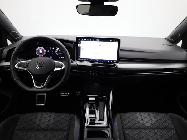 VOLKSWAGEN Golf VIII (2025) — foto 21 van 22