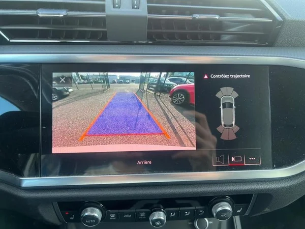 AUDI Q3 Sportback Dsl (2020) — foto 9 van 31