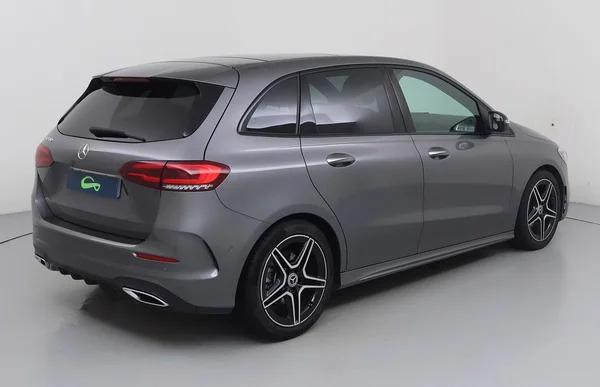 Mercedes-Benz B-Class (W247) (2019) — foto 29 van 33