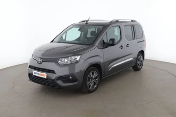 Toyota ProAce af592b35-2377-4a97-a7bf-6a5252ba043d