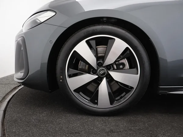 AUDI A5 e-hybrid (PHEV) (2026) — foto 23 van 23