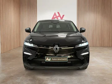 Renault Megane-E-Tech 58740fb2-c984-4c2d-8494-9a540fdcae2b