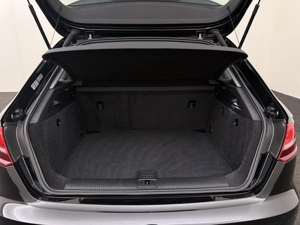 AUDI A3 (2019) — foto 8 van 28