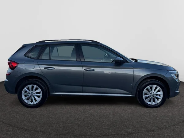 SKODA Kamiq (2024) — foto 7 van 15
