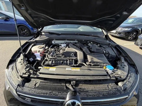 VOLKSWAGEN Golf VIII (2025) — foto 15 van 25