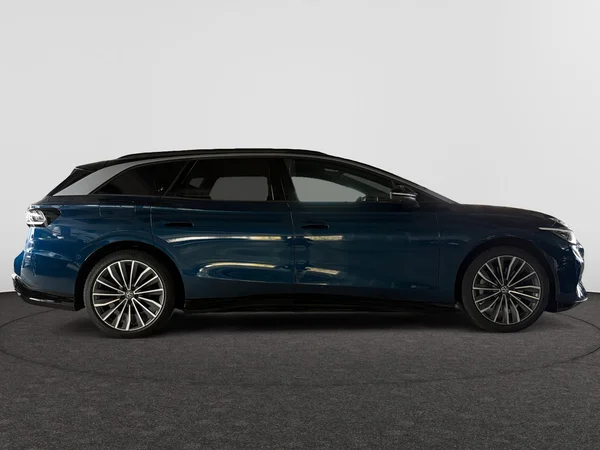 VOLKSWAGEN ID.7 Tourer (2025) — foto 20 van 24