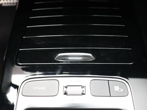Mercedes-Benz A-Klasse (2024) — foto 10 van 30