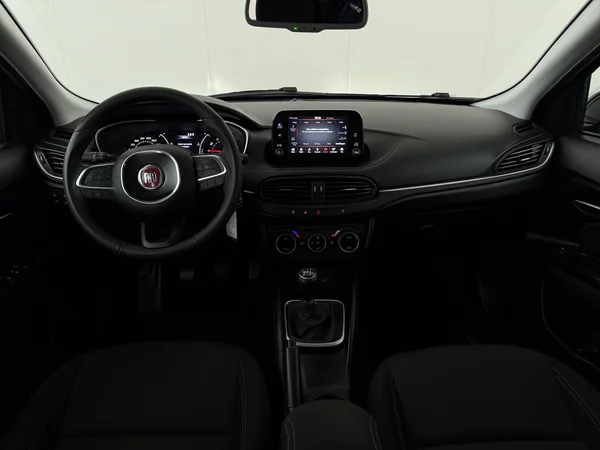 FIAT Tipo (2020) — foto 25 van 25
