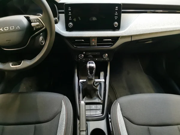 SKODA Kamiq (2026) — foto 6 van 15