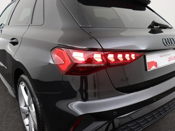 AUDI A3 Sportback (2025) — foto 4 van 18