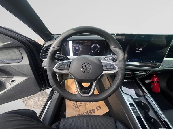 VOLKSWAGEN Passat SW (2025) — foto 6 van 9