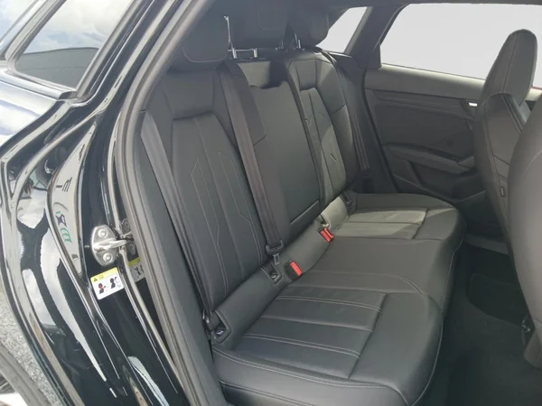 AUDI A3 Sportback (2021) — foto 6 van 17