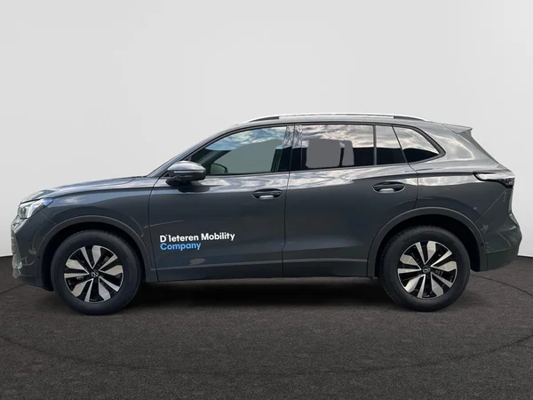 VOLKSWAGEN Tiguan (2026) — foto 12 van 24