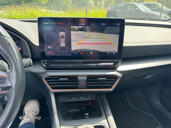 CUPRA Leon ST (2023) — foto 3 van 24