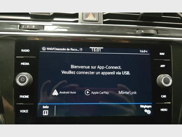 Volkswagen Tiguan (2021) — foto 11 van 30