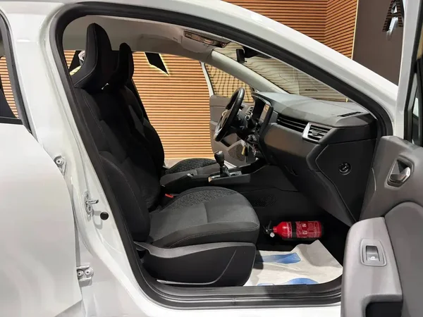 Renault Clio (2019) — foto 7 van 22