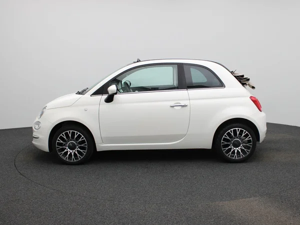 Fiat 500C (2023) — foto 36 van 40