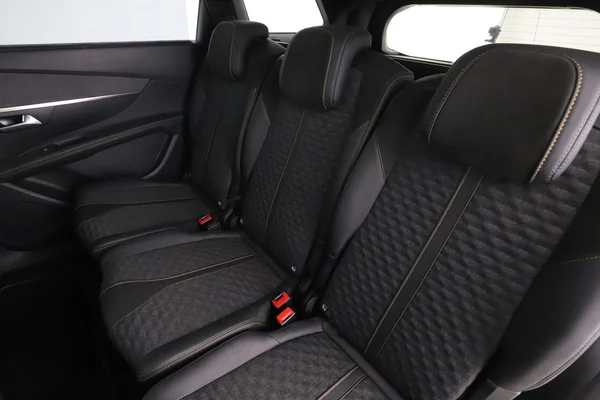 Peugeot 5008 (2021) — foto 5 van 16