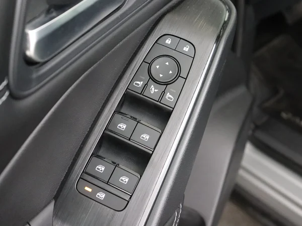 NISSAN Qashqai (2022) — foto 20 van 29