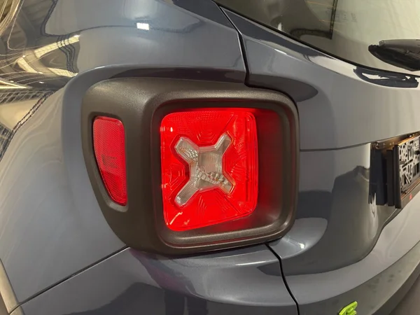 Jeep Renegade (2022) — foto 28 van 29