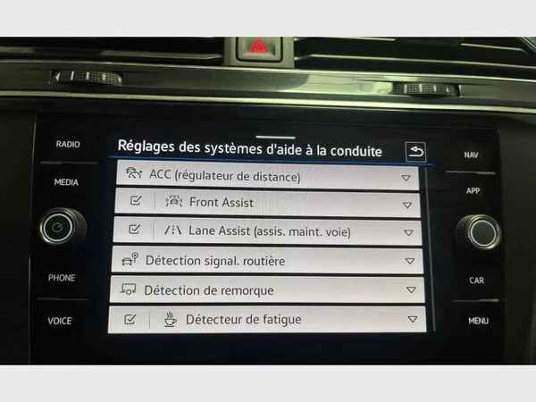 Volkswagen Tiguan Allspace (2022) — foto 9 van 29