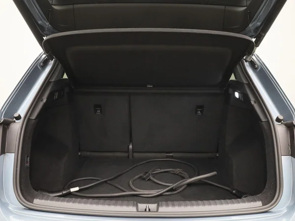 Audi Q4 e-tron (2021) — foto 9 van 48