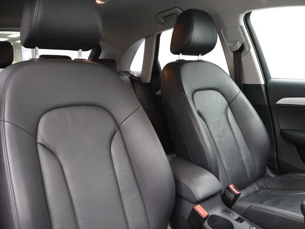 Audi Q3 (2018) — foto 14 van 29