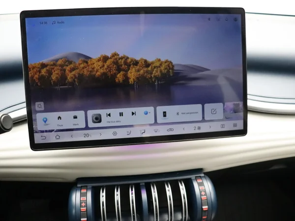 BYD ATTO 3 (2023) — foto 20 van 36