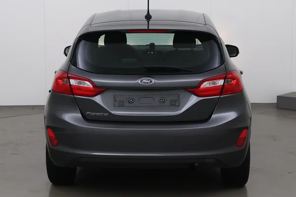 Ford Fiesta (2018) — foto 17 van 22