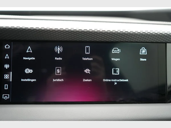 AUDI A6 Avant e-tron (2025) — foto 16 van 47