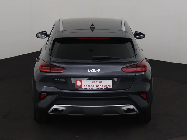 KIA Cee'd (2022) — foto 27 van 30