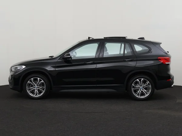 BMW X1 (2022) — foto 12 van 30
