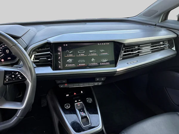 Audi Q4 Sportback e-tron (2025) — foto 3 van 18